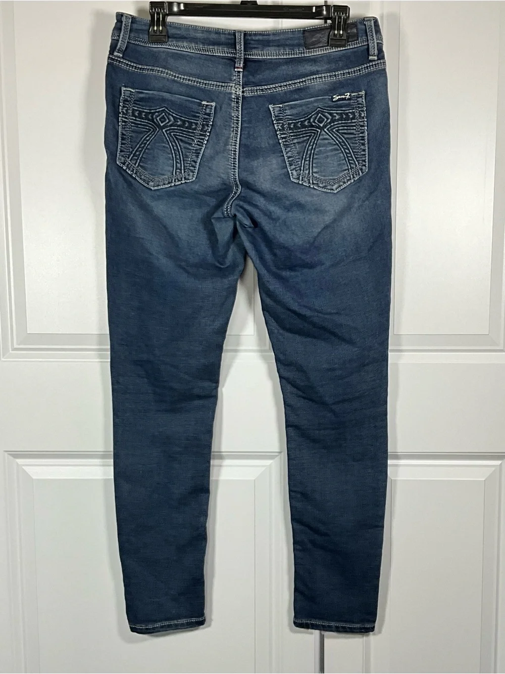 Seven7 skinny easy